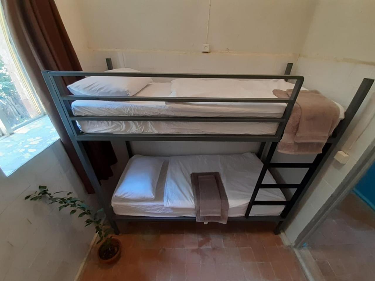 Tumanyan Bathhouse Hostel Экстерьер фото
