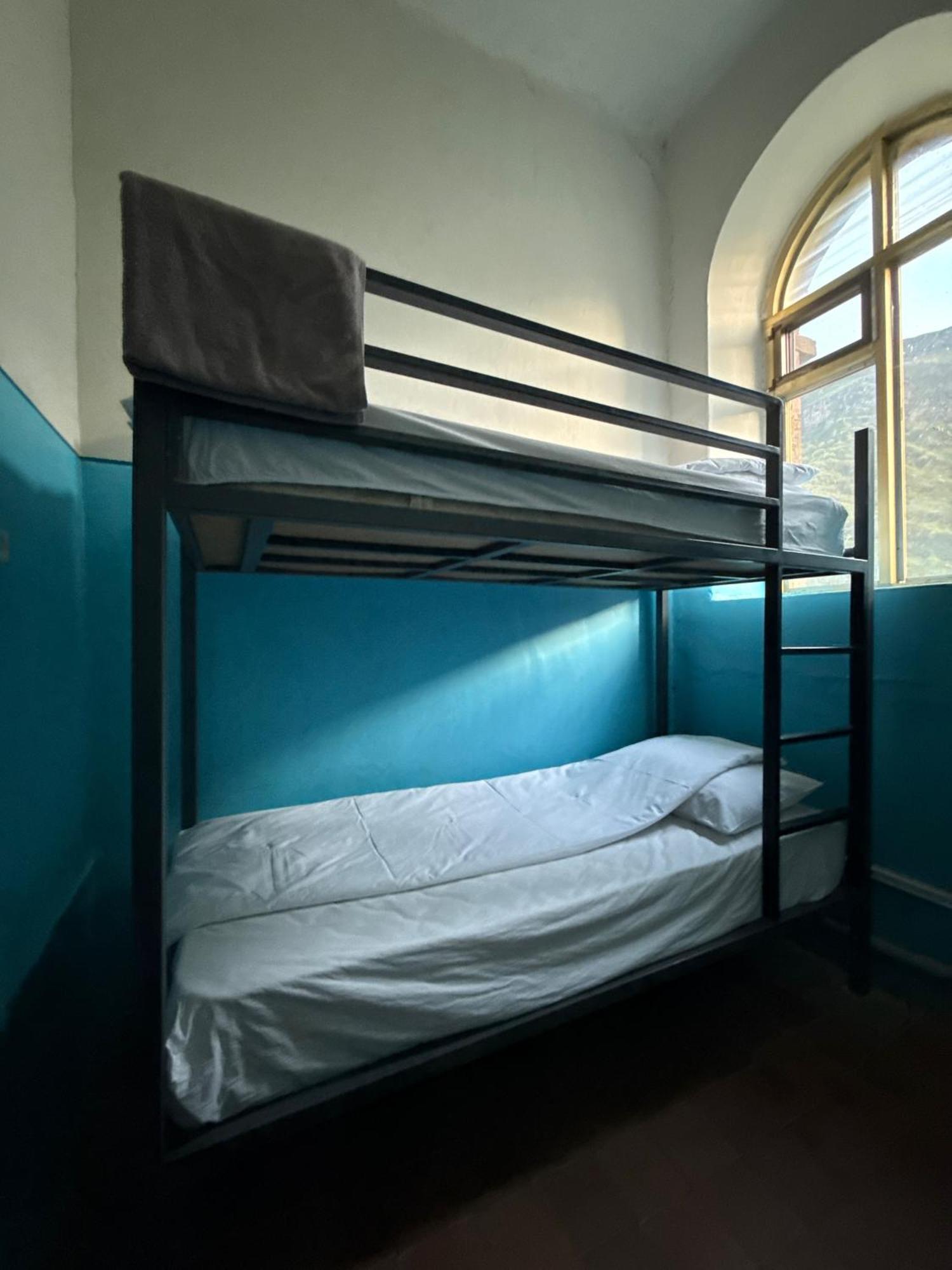 Tumanyan Bathhouse Hostel Экстерьер фото
